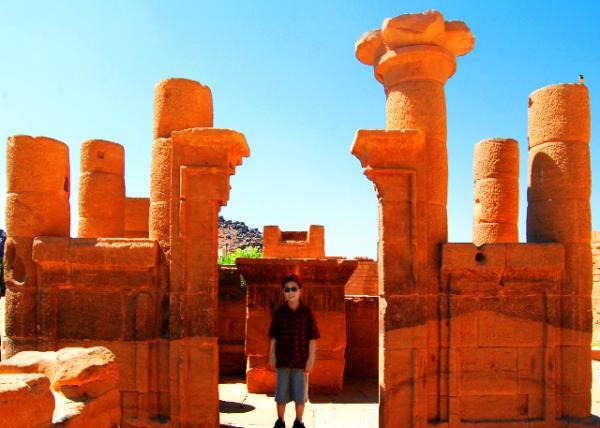32_04-06-11_ Temple of Hathor ���Ů�������-10001.JPG