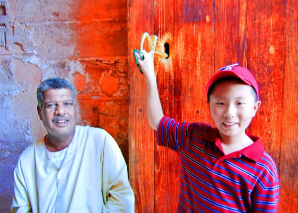 06_04-06-11_ Key of Life @ 1st Gate of the Great Temple ��������һ���š�����֮Կ0001.JPG