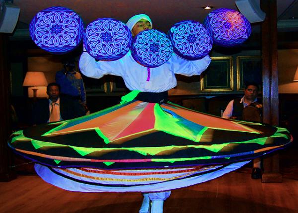 25_04-08-11_Whirling Dervish  ��ת�в�ɮ-20001.JPG