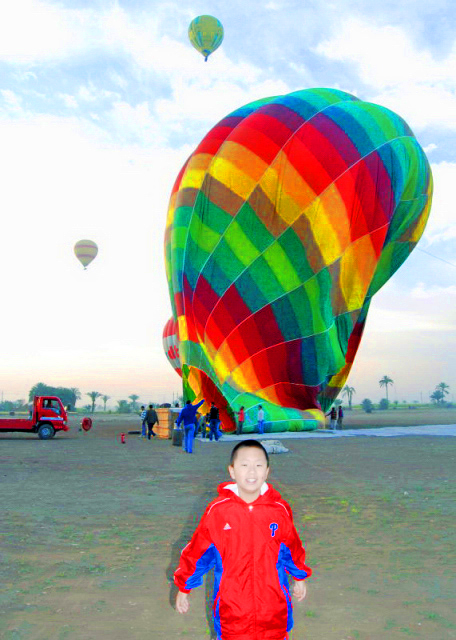 1782858905875239.jpg 02_04-08-11_ Hot-Air Balloon Before Take-Off 热气球起飞前-10001.JPG