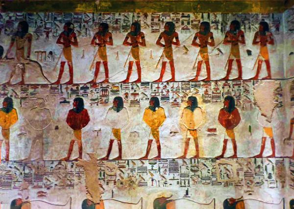 04-08-11_ Valley of the Kings_Exquisite reliefs and paintings adorn Pharaoh Sety I's tomb0001.jpg