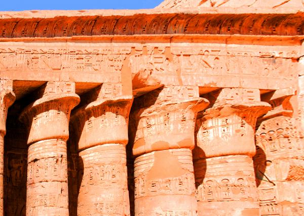 14_04-08-11_ Hypostyle Columns ����-40001.JPG