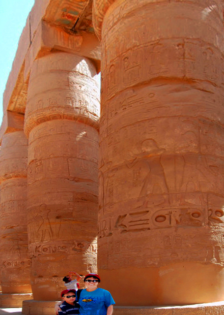 1782955351397530.jpg 11_04-09-11_ 134 Huge Columns of the Great Hypostyle Hall 大柱厅·134根擎天石柱-100001.JPG