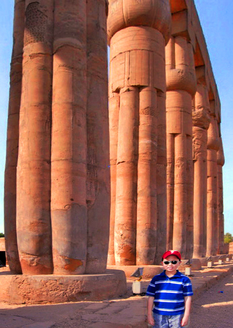 16_04-09-11_ Colonnade of Amenhotep III w Its Lofty Papyrus Columns in Luxor Temple ������-30001.JPG