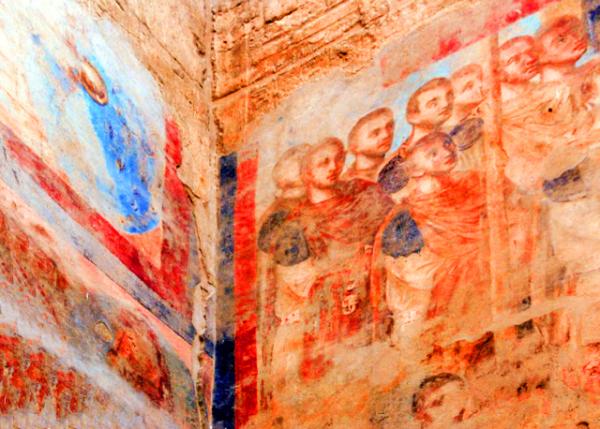 26_04-09-11_ Antechamber of the Temple w Painted Roman Figures for the Pagan State Religion ����ǰ�����ųֲ�ͬ����������������0001.JPG