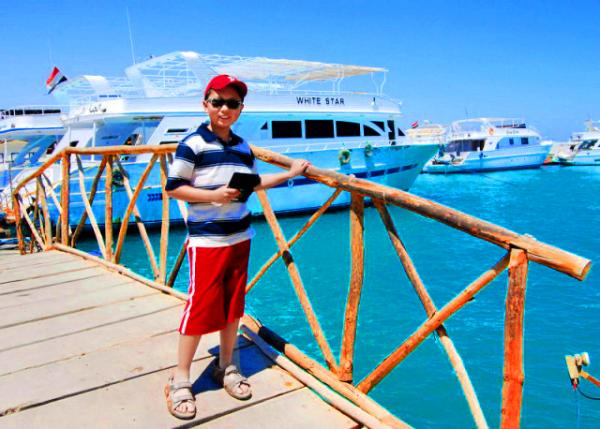 08_04-10-11_ Submarine Reef Exploration of Red Sea_ Hurghada �캣ɺ����Ǳˮͧ̽��-10001.JPG