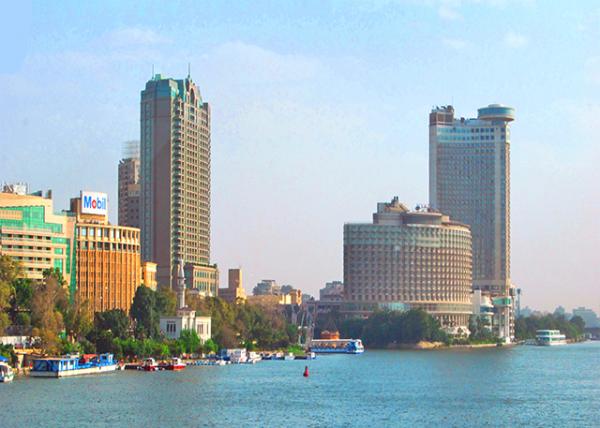 13_04-11-11_ Nile River_ Cairo-10001.JPG