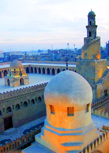 1783092609252187.jpg 55_04-12-11_ Ibu Tulun w the Spiral Minaret 螺旋状宣礼塔0001.JPG