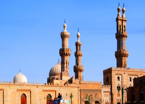 61_04-12-11_ Al-Azhar Mosque_5 Minarets, Examples of Fatimid, Mamluk, & Ottoman Influences.jpg