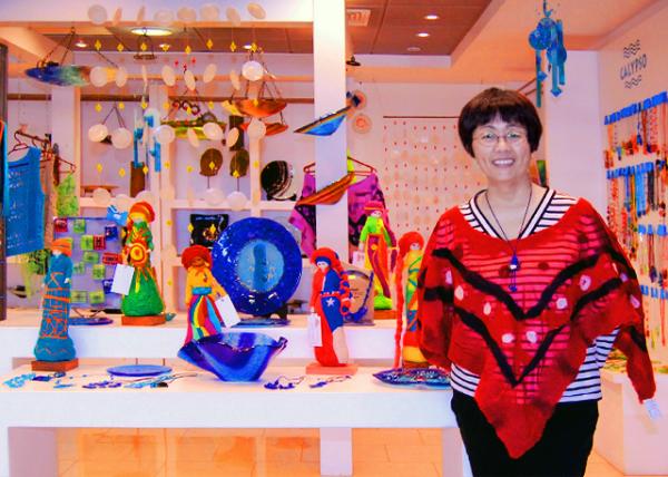 06_12-16-12_ SCL Gift Shop-20001.JPG