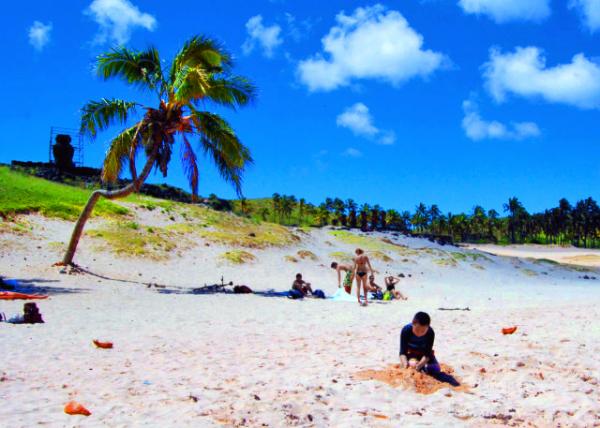 29_12-17-12_ Anakena Beach, the Birthplace of Rapa Nui's Culture ���ɿ���ɳ̲��������Ŭ���Ļ���Դ�� -20001_1.JPG
