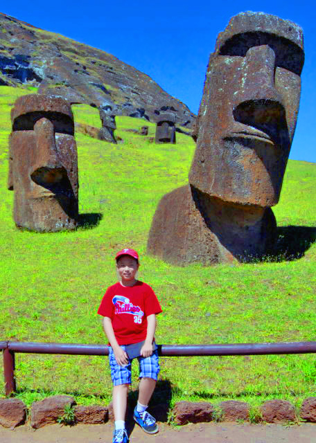 1783121200353560.jpg 35_12-17-12_ Rano Raraku Quarry_Moai 槽型火山口采石场·摩艾-100001.JPG