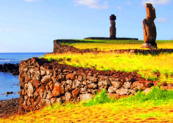 20_12-18-12_ Ahu Tahai in Front of Ahu Ko Te Riku-80001.JPG