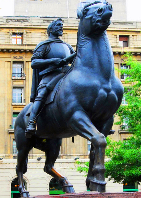 07_12-20-12_ Statue of Don Pedro de Valdivia-20001.JPG