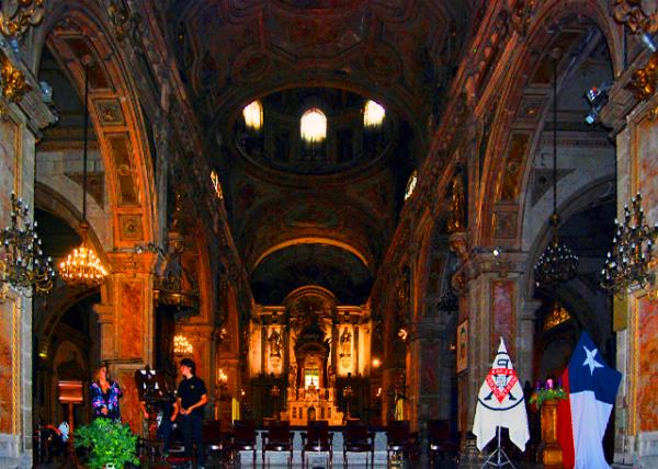 24_12-15-12_ Santiago Metropolitan Cathedral_Altar0001.JPG