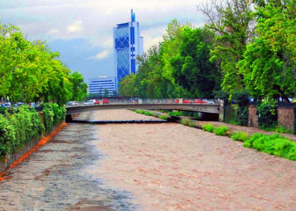 37_12-20-12_ River Mapocho �����-10001.JPG