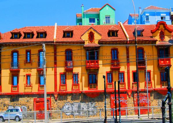 15_12-21-12_ Streets Lined w an Enjoyable Mix of Creepy Lovely Dilapidation throughout ��Valpo�� as Known to Locals.jpg