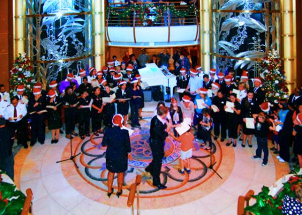 15_12-24-12_ Christmas Carols �}�Q�Yד0001.JPG
