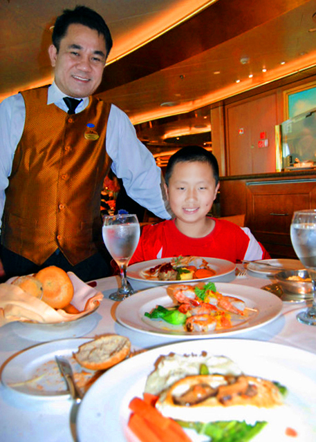 1783264789717260.jpg 10_12-25-12_ Star Princess_Snack-70001.JPG