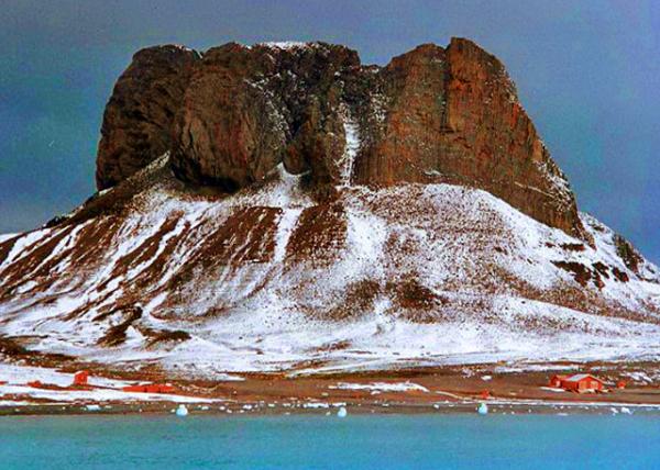 19_Argentinian Station Carlini Base King George Island ��������������͢���������0001.JPG