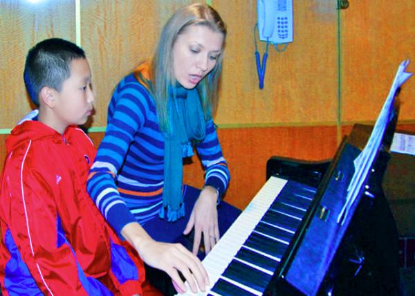01_01-02-13_ Moscow Conservatory Graduate Olga Ī˹������ѧԺ��ҵ��ŷ��0001.JPG