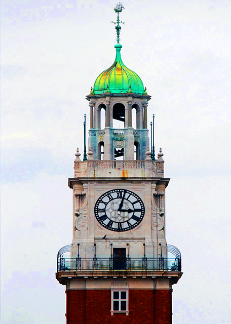 1783459592893007.jpg 27_2013-01-05_Monumental Tower or Clock Tower of the English Decorated w Symbols of the British Empire & Features the Thistle o in the Palladian Style Built in 1916.jpg