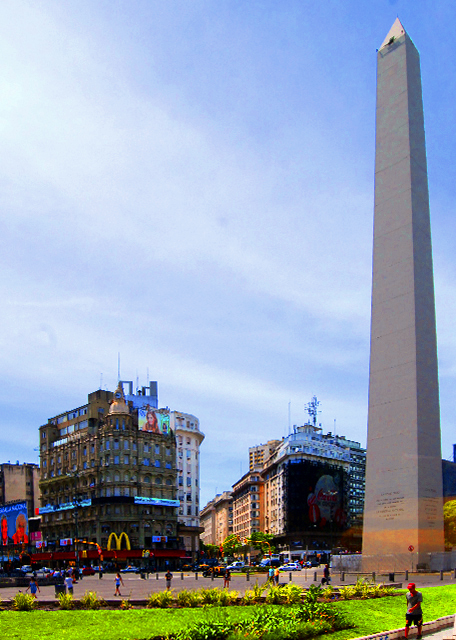 1783459990326490.jpg 31_2013-01-05_Obelisco de Buenos Aires Erected in 1936 for Commemorating the Quadricentennial of the 1st Foundation of the City.jpg