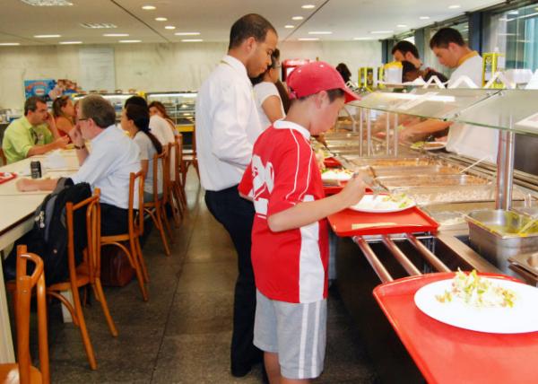 15_01-09-13_ Natl Congress-Cafeteria-10001.JPG