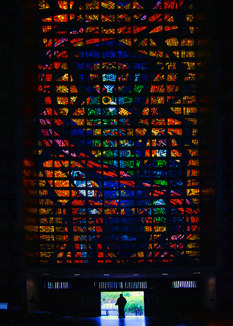 1783716031908827.jpg 04_01-11-13_ Metropolitan Cathedral of Rio de Janeiro_Conical Roof 圆锥形天花板-50001.jpg