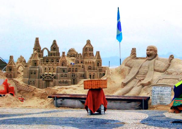 86_01-11-13_ Sandcastle @ Copacabana -20001.JPG