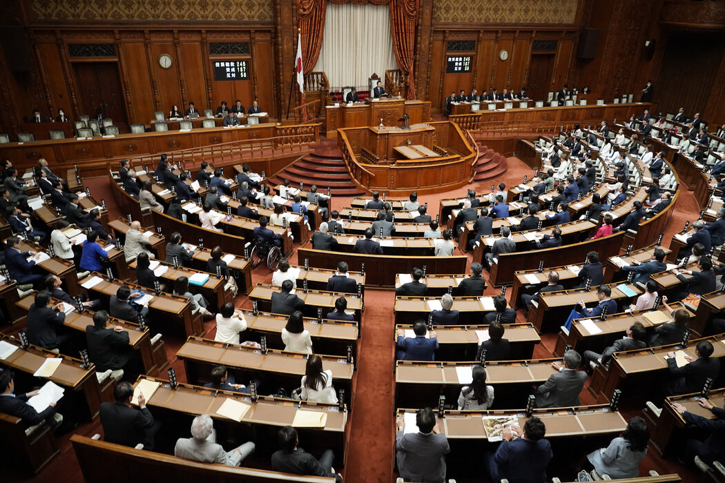 日本国会于5月通过了一项关于设立新情报委员会的法案，这是首相为加强国家安全所做努力的关键一环。