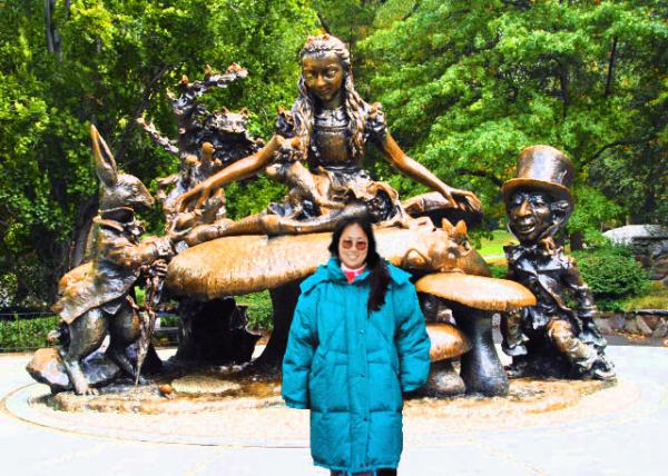 01_1993-12-11_Central Park_Alice in Wonderland Sculpture, Depicting Alice, the Mad Hatter, the White Rabbit, & the Cheshire Cat0001.JPG