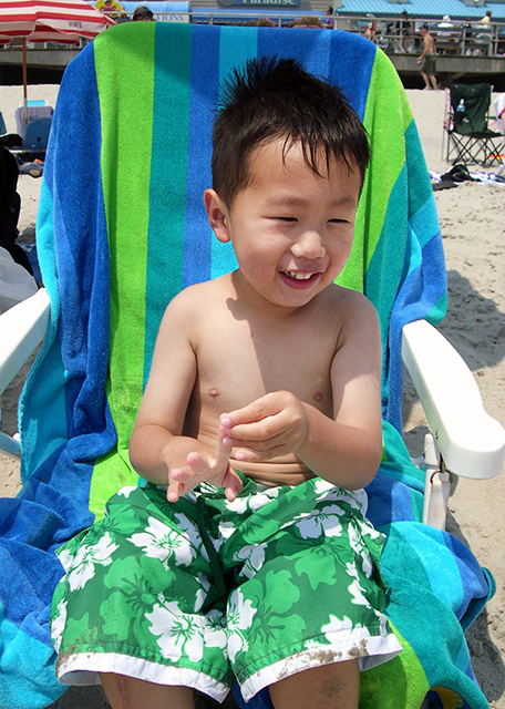 1784380808129538.jpg 2006-07-01_Sunbath @ Ocean City, NJ 新州大洋城·阳光浴0001.JPG