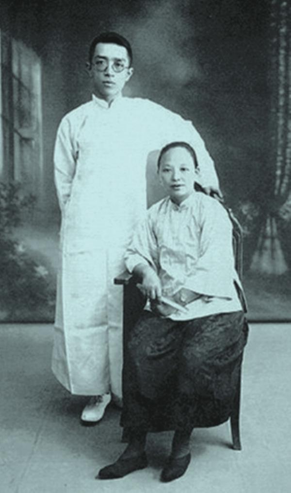 胡适与妻子2.jpg