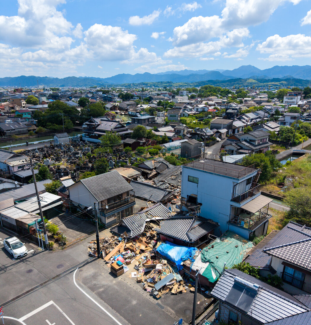 地震后倒塌的房屋，上周摄于日本熊本县八代市。