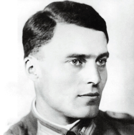 20240910212136_98193.jpg Stauffenberg.jpg
