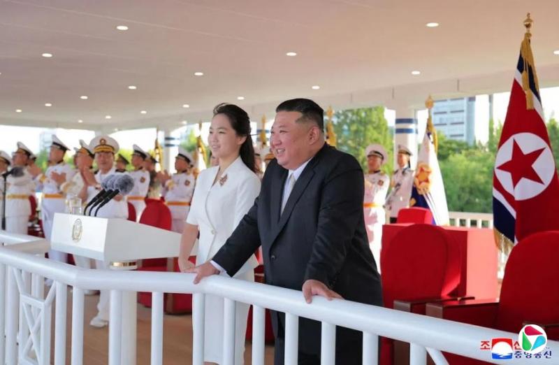 韩情报院：金正恩女儿金珠爱有一名弟妹 接班人地位更明确